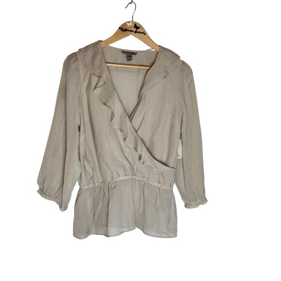 Women's H&M Cream Romantic Flutter V Neck Boho Chic Top 10 Medium - Picture 6 of 6